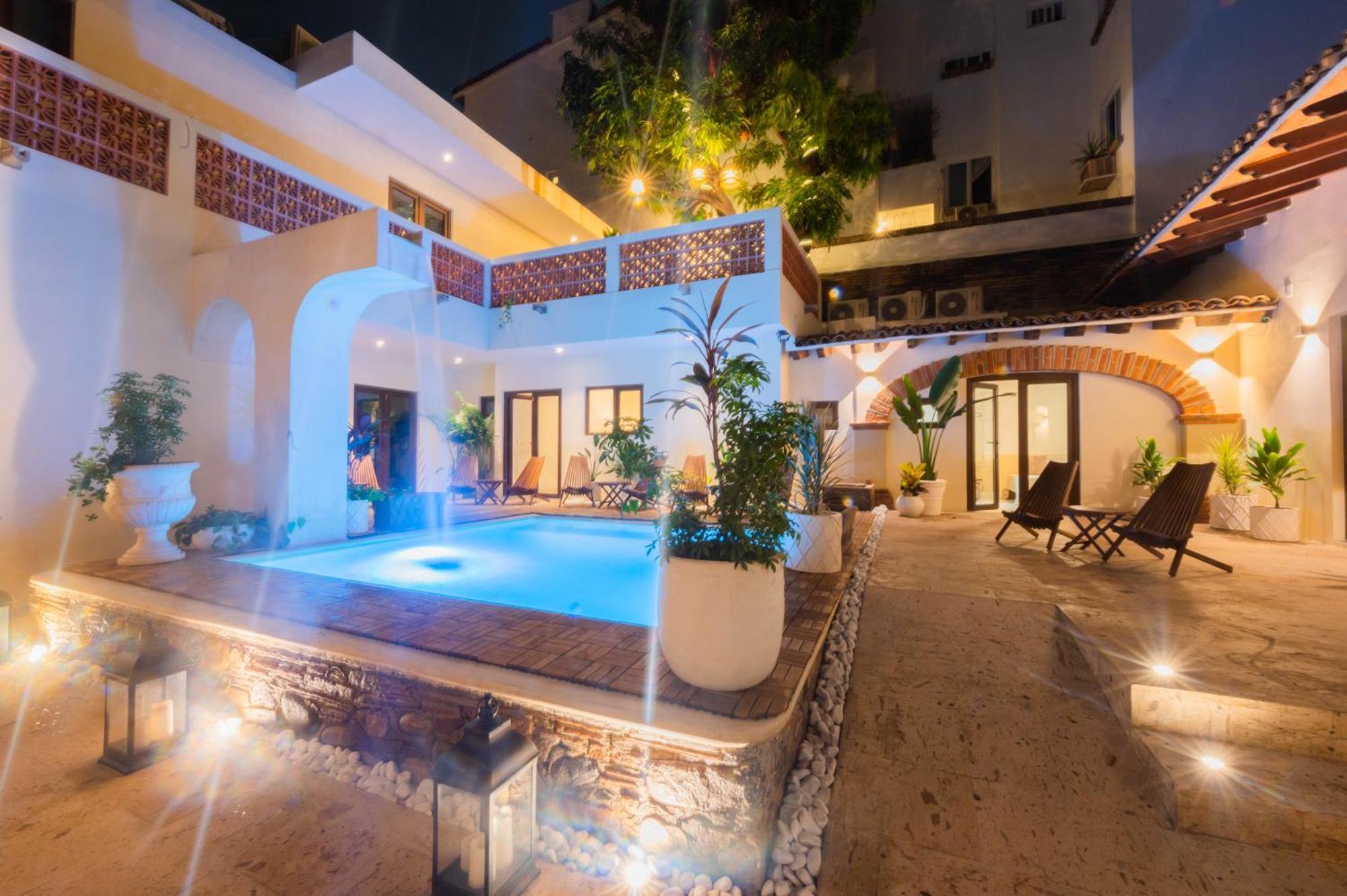 Hotel Casa Victoria Malecon - Adults Only Puerto Vallarta Esterno foto